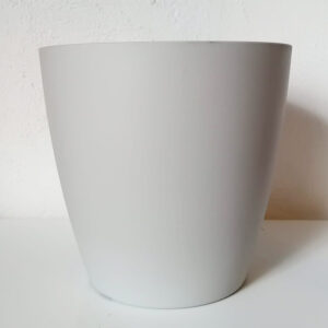 Macetas de plástico varios colores 18 cm